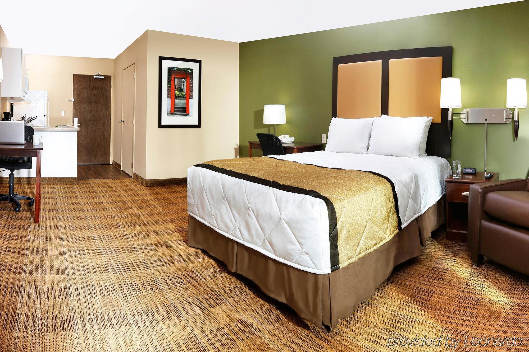 Extended America - - Chandler 2* Phoenix